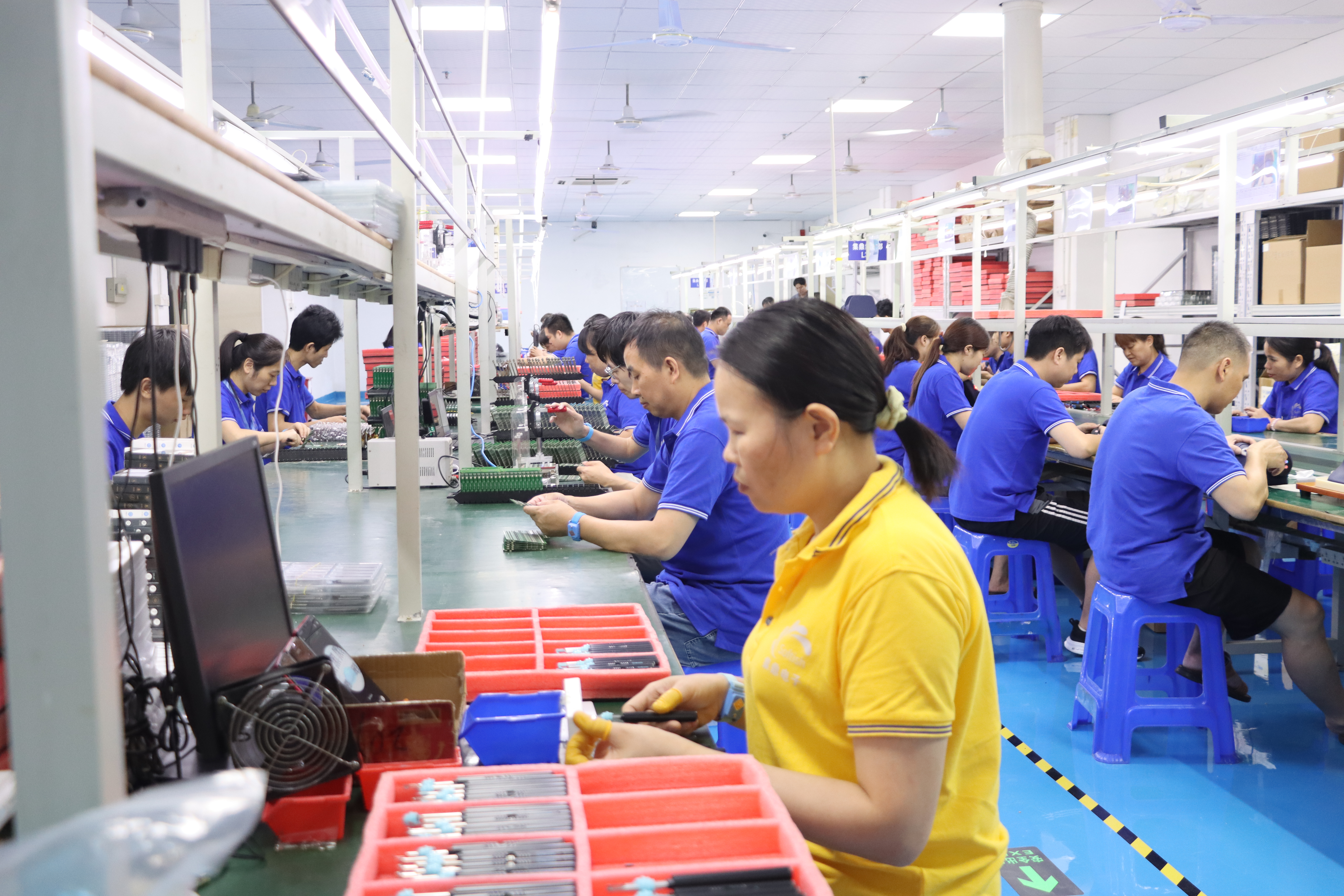 Jiding Electronics factory floor